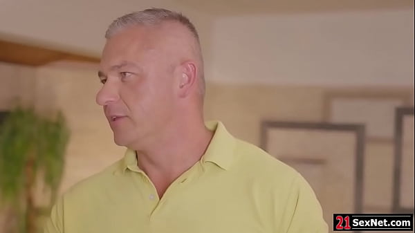 Petite customer getting double penetration during massage