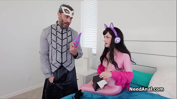 DPing cosplay girlfriend with cock and dildo