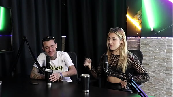 Eles explicam o por quê escolheram seus nomes, e resolveu seus problemas entrando no pornô – Yasmin Paris & Ktal Vagabundo do Bom (SHEER/RED)