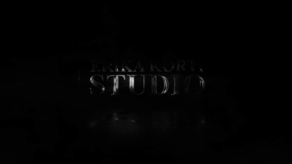 FIRST DVP! Fucking babe Dina Joy gets double vagina from huge cocks for the first time EKS414