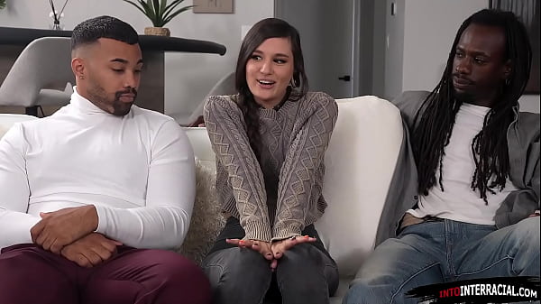 Luna Lovely double pussy and dp gangbang