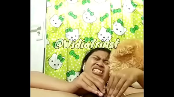 Hijab Widia Tri Astuti Tayan Colmek Brutal S2-3