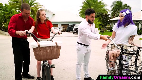 FamilyOrgasm – Step Dads Teaching to Ride Bycile to their Stepdaughters
