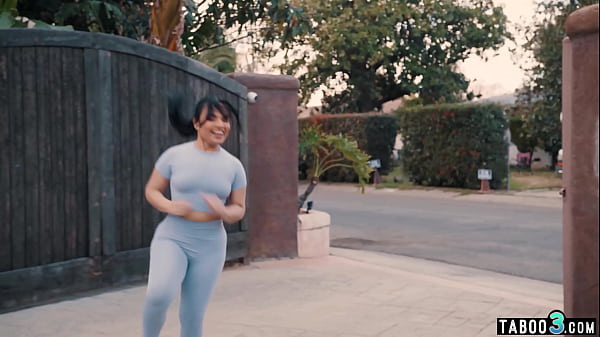 Hot TS Blake Lovely unwinding in her latina teen roommates Summer Col ass