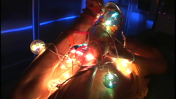 fucking slutty brunette mom threesome