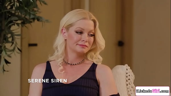 Lesbian milf licking stepdaughters armpit then her pussy