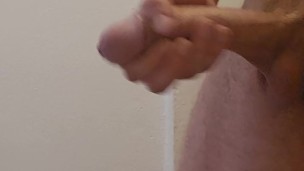 Acariciando polla venosa…